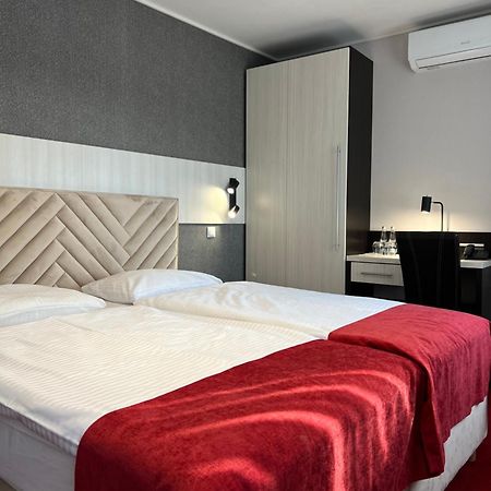 Hotel Olimp Прудник Экстерьер фото