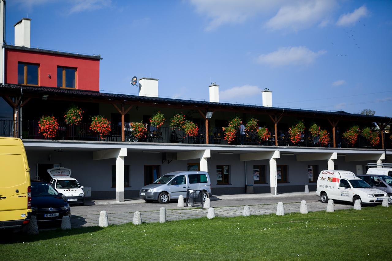 Hotel Olimp Прудник Экстерьер фото